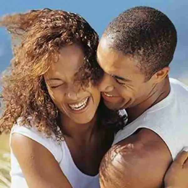 See The 5 Signs That Shows You Are A Selfless Lover, Especially Number 2